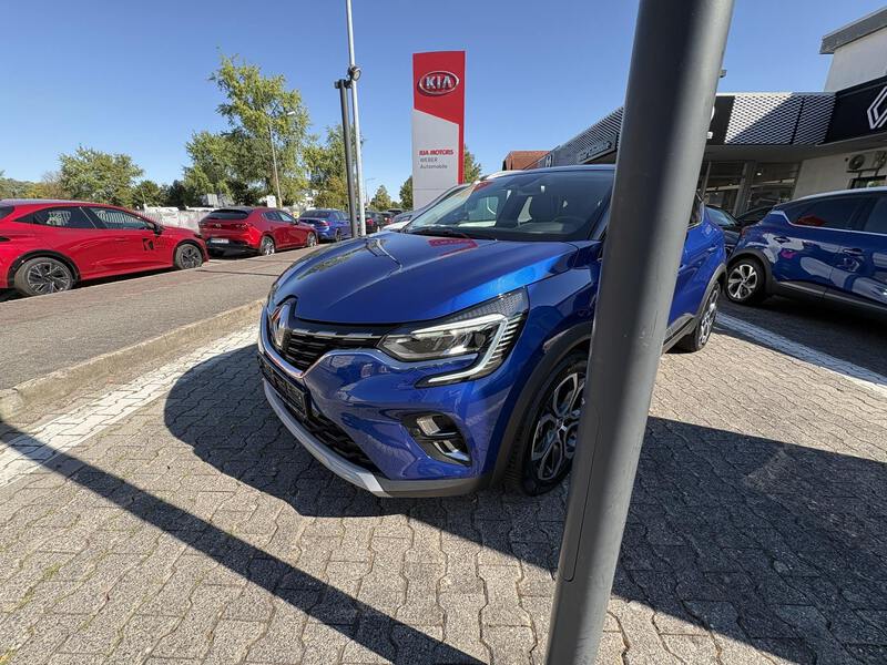 Fahrzeugabbildung Captur II 1.6 E-TECH Plug-in Hybrid 160 Techno Bild 9 von 18