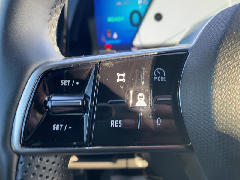 Fahrzeugabbildung Austral Techno E-Tech Full Hybrid 200 Bild 15 von 21