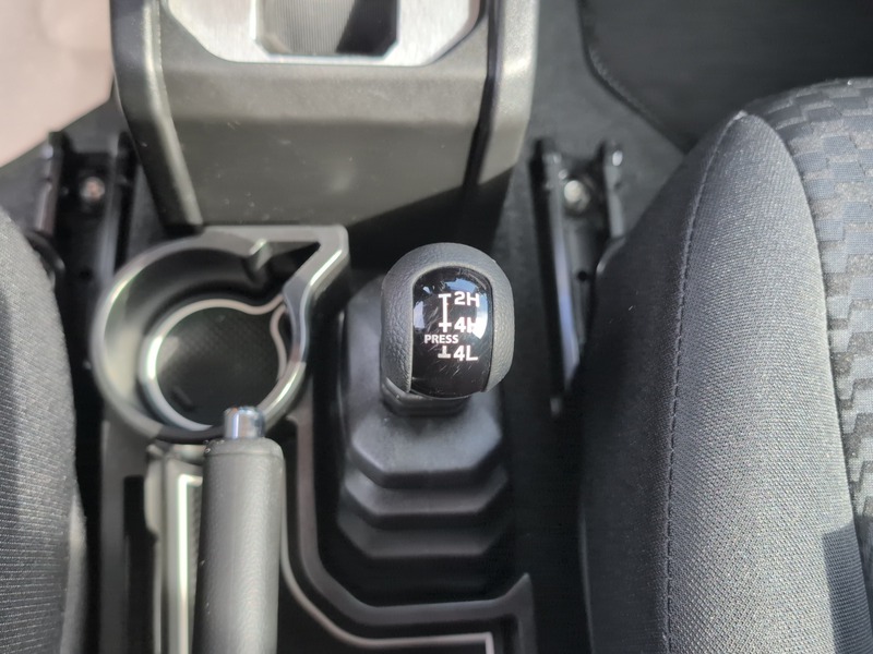 Fahrzeugabbildung Jimny 1.5 Allgrip Comfort*AT*SHZ* Bild 14 von 15
