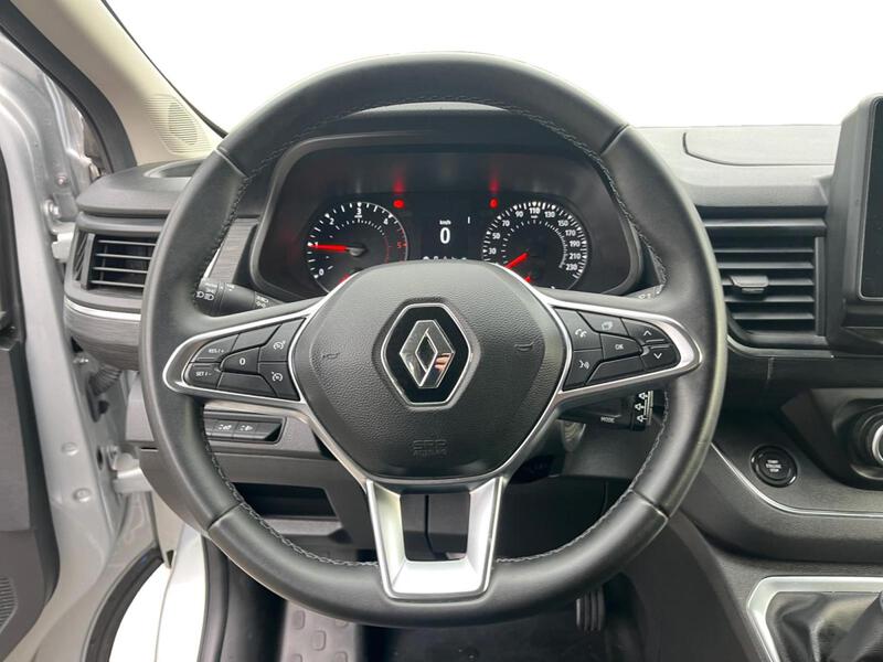 Renault Trafic Combi