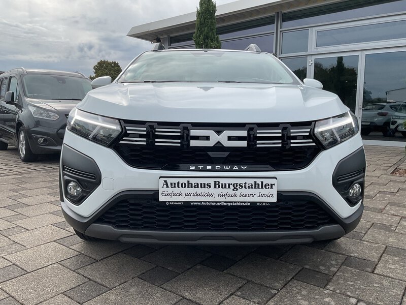 Fahrzeugabbildung Sandero Stepway Expression ECO-G 100 Bild 5 von 15