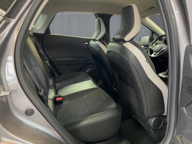 Fahrzeugabbildung Captur Apple CarPlay SHZ PDC KLIMA Bild 9 von 23