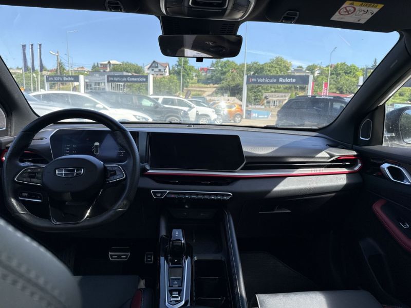GEELY Coolray 2023 — imagine 18