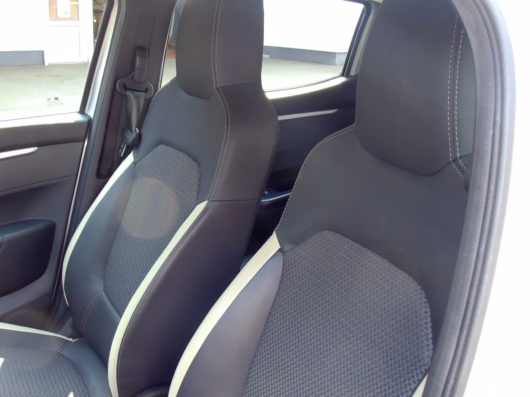 Dacia Spring – Bild 10