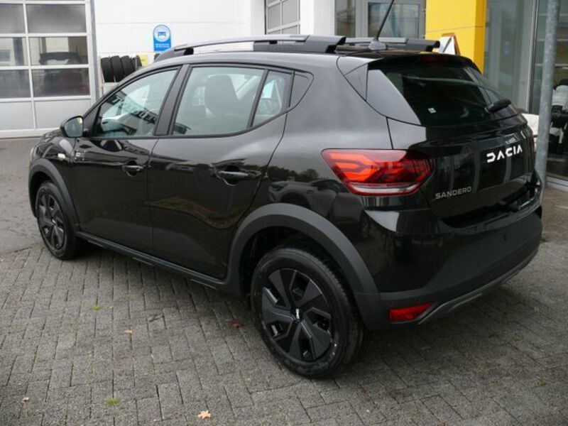 Fahrzeugabbildung Sandero Sandero Stepway Expression TCe 90 auto Bild 6 von 20