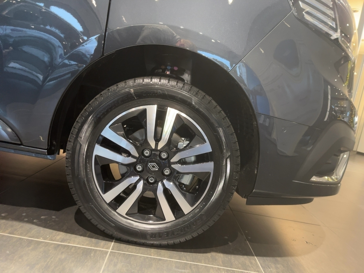 Renault Trafic – Bild 6