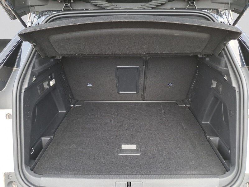 Fahrzeugabbildung 3008 1.6 THP 165 Allure GT*NAVI*KAM*SHZ* Bild 11 von 15