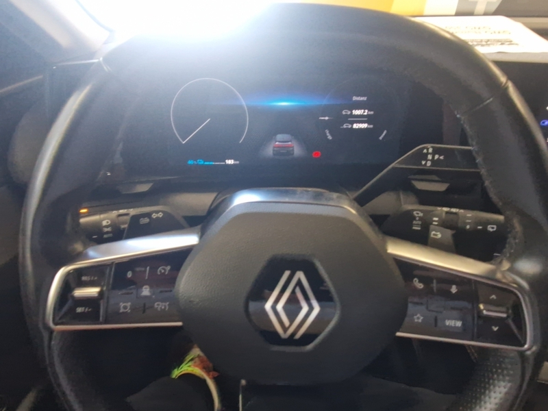 Fahrzeugabbildung Megane E-TECH 100% elektrisch Evolution Paket Bild 18 von 20
