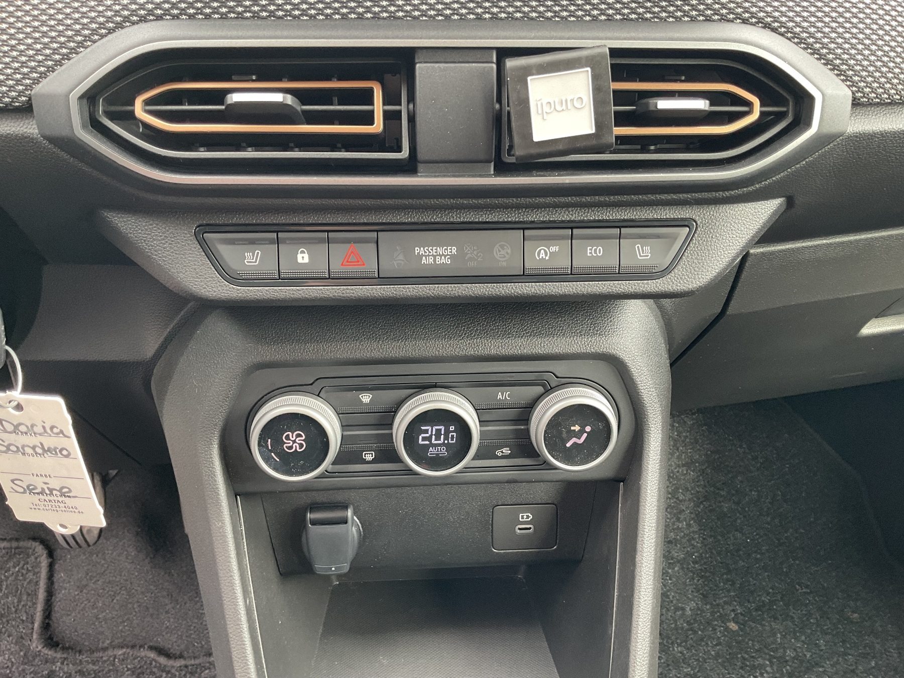 Dacia Sandero – Bild 12