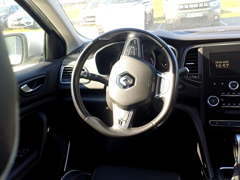 Fahrzeugabbildung Megane IV Grandtour BOSE-Edition Bild 10 von 17
