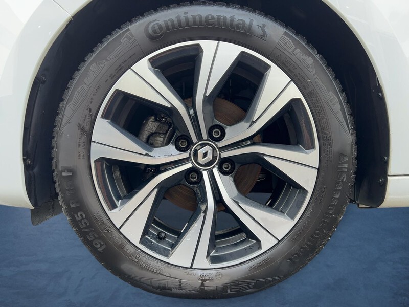 Fahrzeugabbildung Clio EVOLUTION TCe 90 Bild 22 von 23