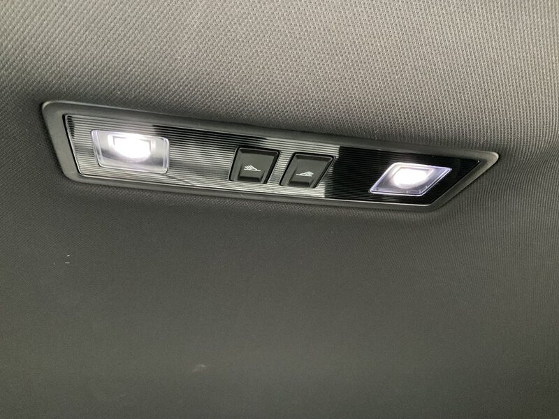 Fahrzeugabbildung Polo *DSG* Navi* 200PS Bild 21 von 21