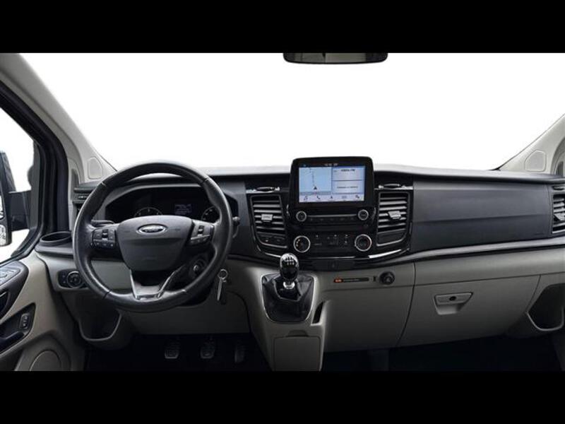 Ford Tourneo Custom