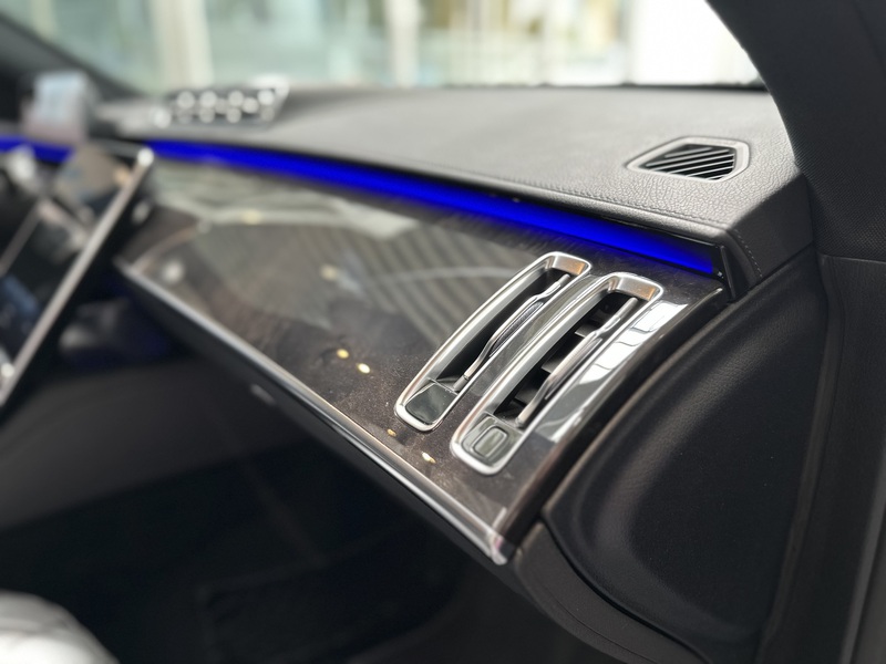 Mercedes-Benz S 400