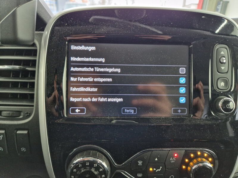 Fahrzeugabbildung Vivaro B Kasten 1.6 CDTI Biturbo L2H1 2.9t AHK Bild 18 von 33