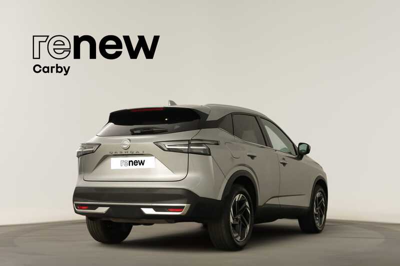 NISSAN Qashqai Qashqai 1.3 DIG-T N-Connecta LED Xtronic — photo 3