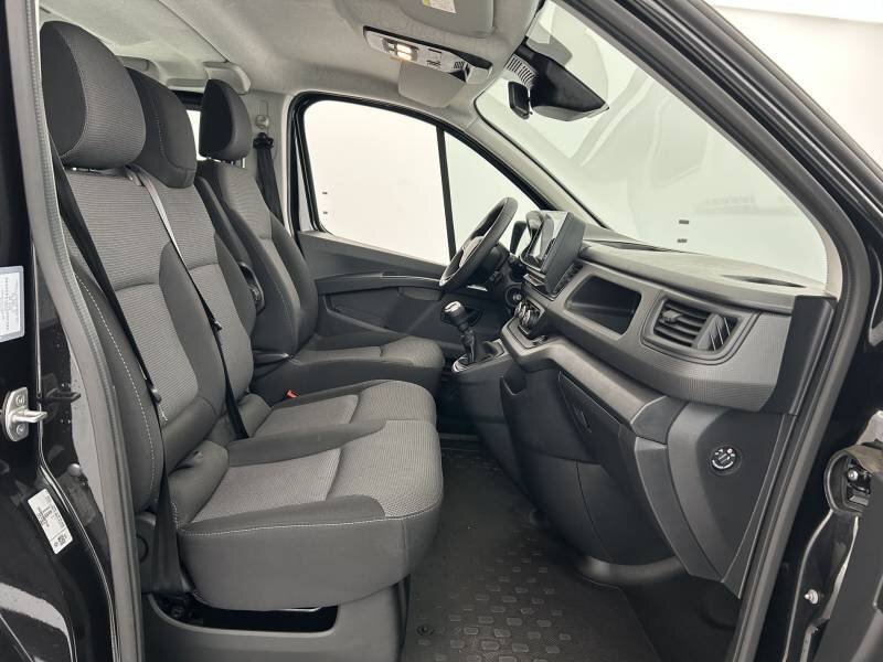 Renault Trafic Combi
