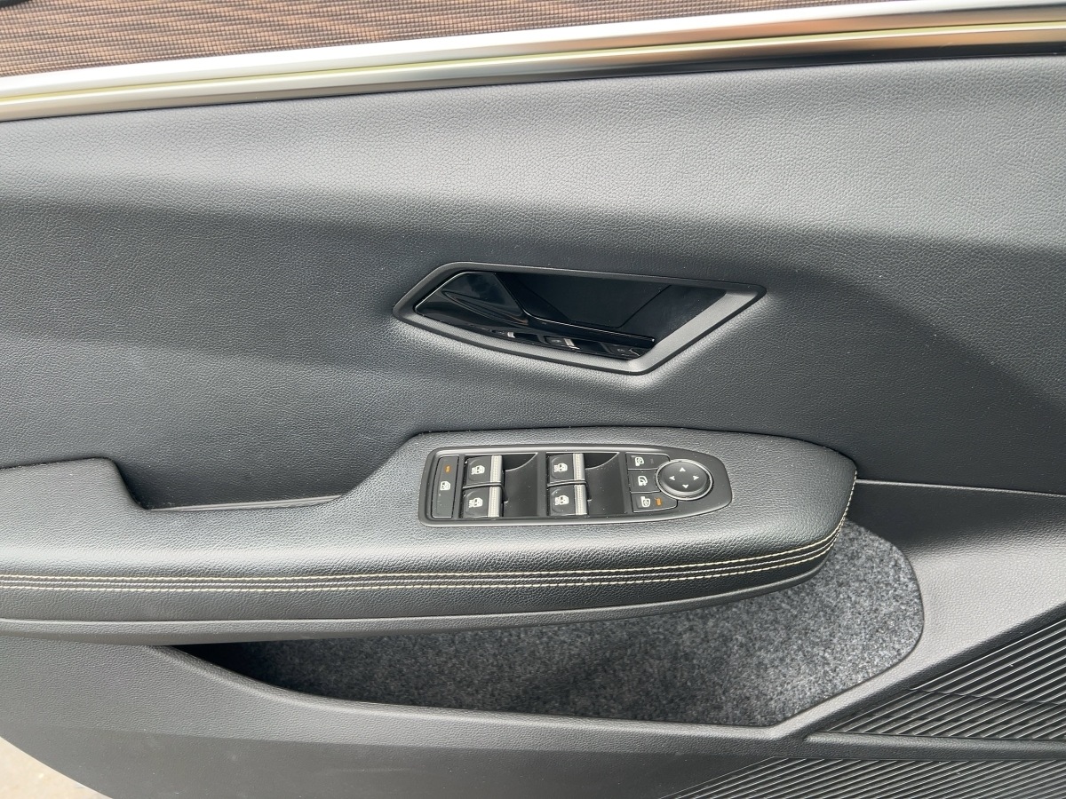 Renault Megane E-TECH – Bild 19