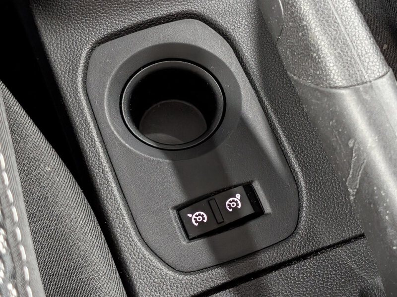 Fahrzeugabbildung Duster tiview Keycard Bild 20 von 34