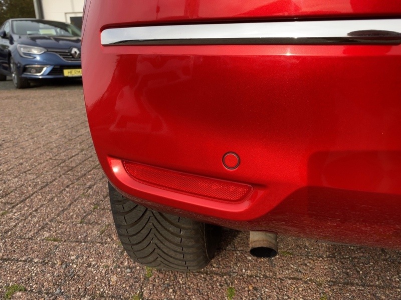 Fahrzeugabbildung Twingo ABS Fahrerairbag ESP SERVO ZV Bild 21 von 21