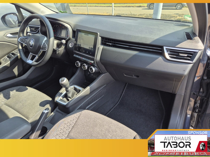 Fahrzeugabbildung Clio Nav PDC KeyL LM16Z Experience Bild 5 von 15
