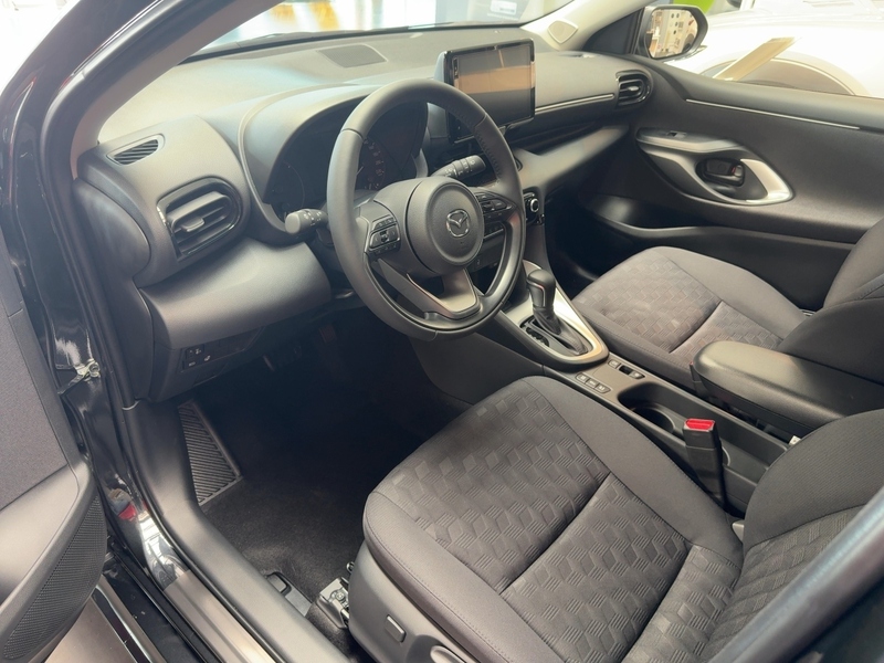 Mazda 2 Hybrid