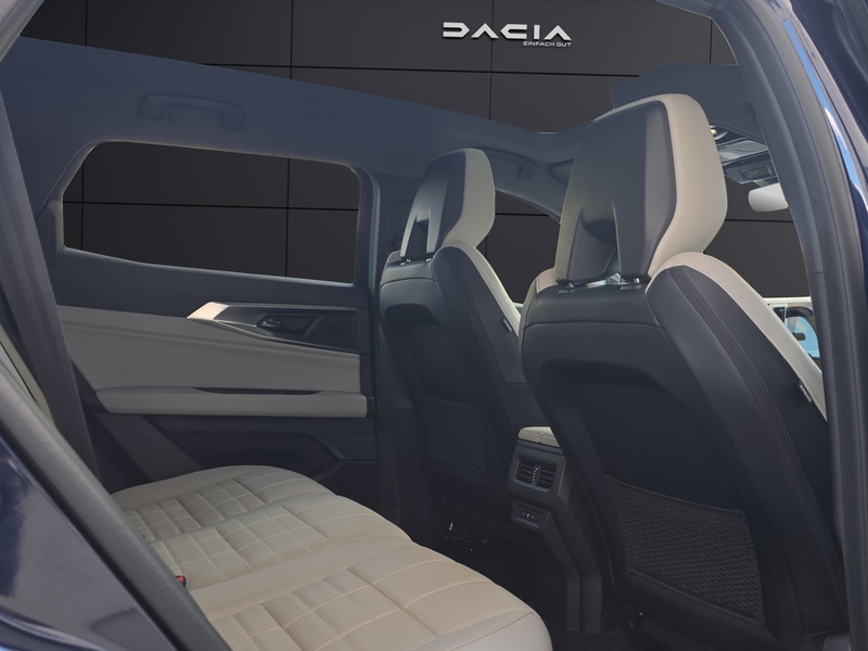 Fahrzeugabbildung Espace Panoramadach Automatik Navi Rückfahrkamera Bild 7 von 15