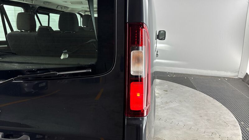 Renault Trafic Combi