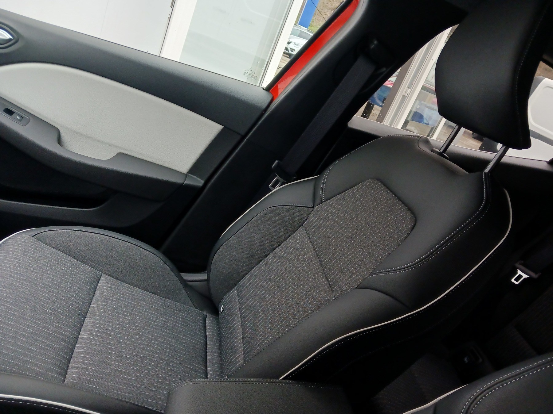 Renault Clio – Bild 29