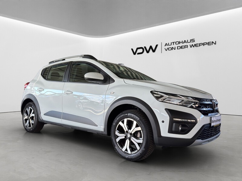 Fahrzeugabbildung Sandero III Stepway Comfort TCe 90 CVT (MY2021) Bild 10 von 15