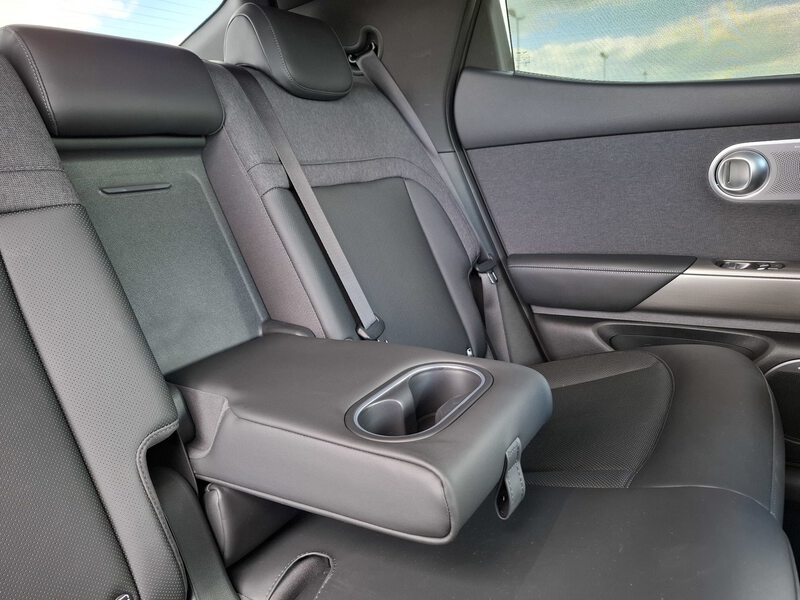 Genesis GV60