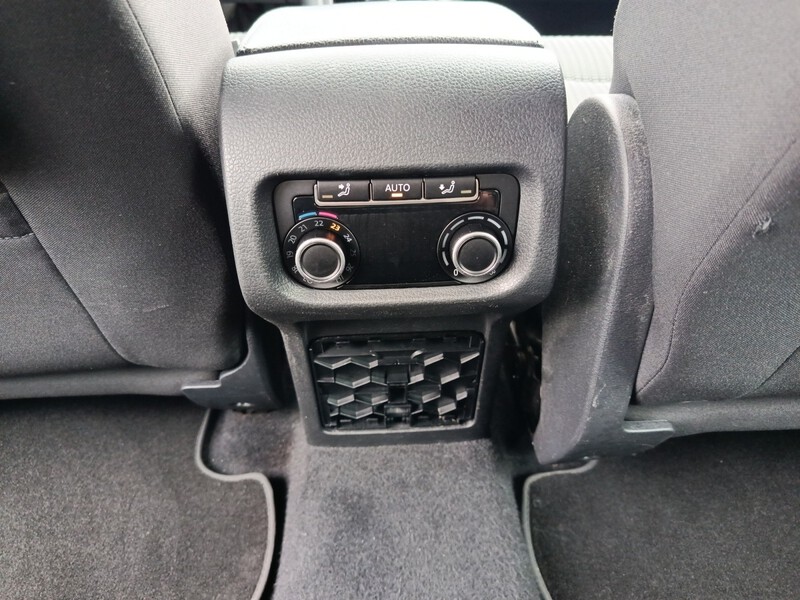 Fahrzeugabbildung Alhambra 1.4 TSI Style Start&Stop Bild 9 von 17