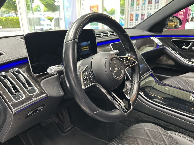 Mercedes-Benz S 400