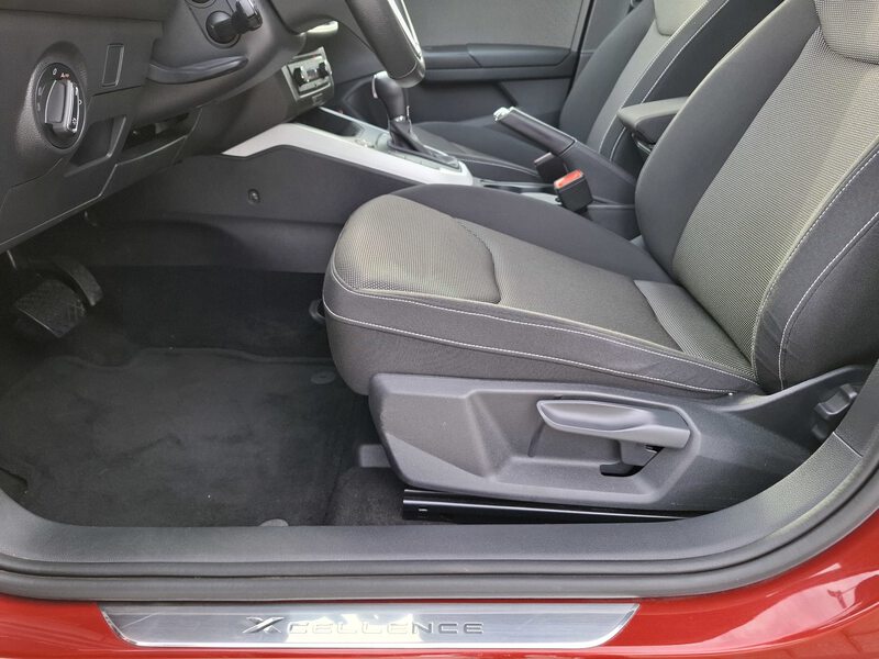 Fahrzeugabbildung Arona 1.0 TSI (115 PS) Xcellence 7-Gang DSG Bild 33 von 44