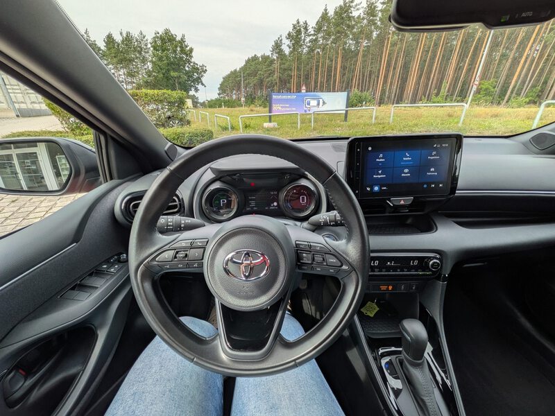 Fahrzeugabbildung Yaris ABS Fahrerairbag ESP Bild 11 von 15