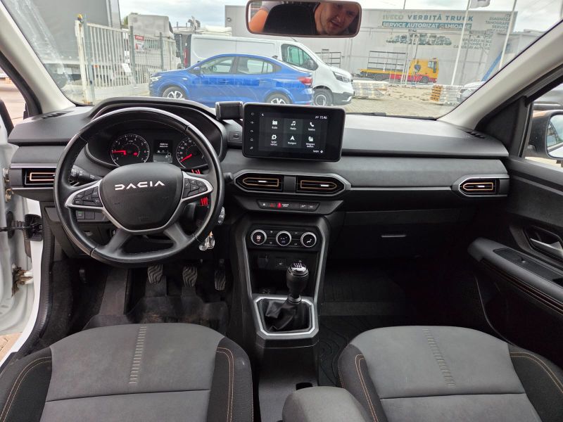 DACIA Jogger 2023 — imagine 25