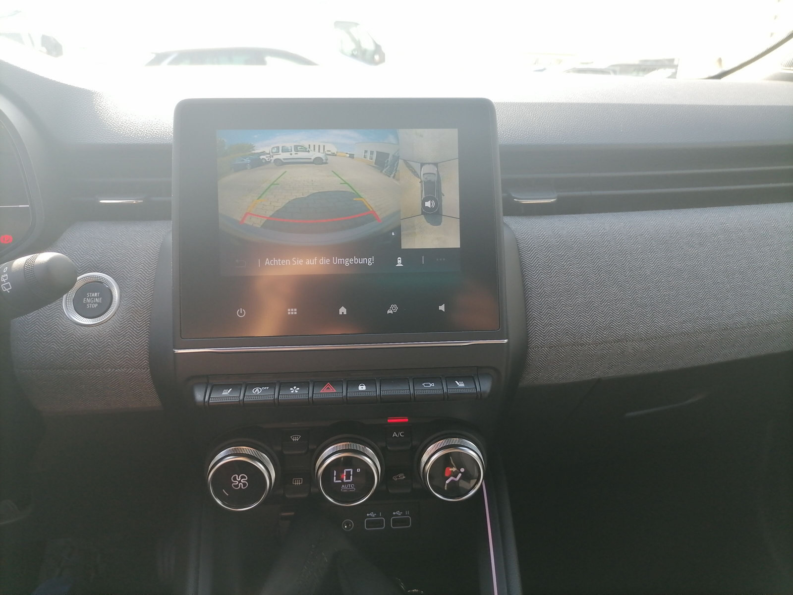Renault Clio – Bild 15