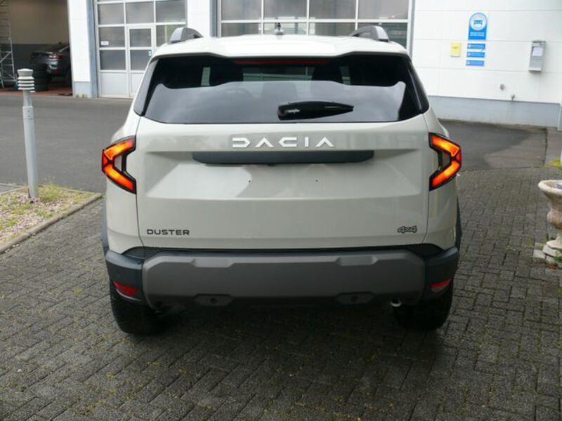 Fahrzeugabbildung Duster DUSTER Journey mild hybrid 1 Bild 17 von 30