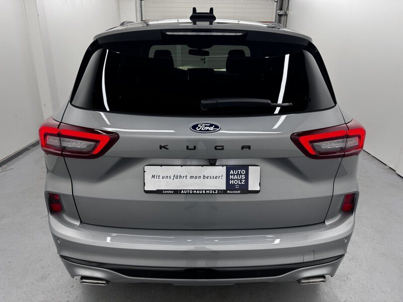 Fahrzeugabbildung Kuga 1.5 EcoBoost ST-Line Allwetterreifen Bild 3 von 40