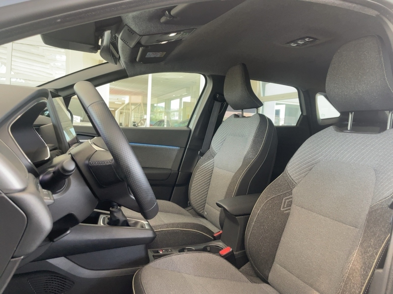 Fahrzeugabbildung Symbioz 1.3 Mild-Hybrid 140 Techno Bild 6 von 15