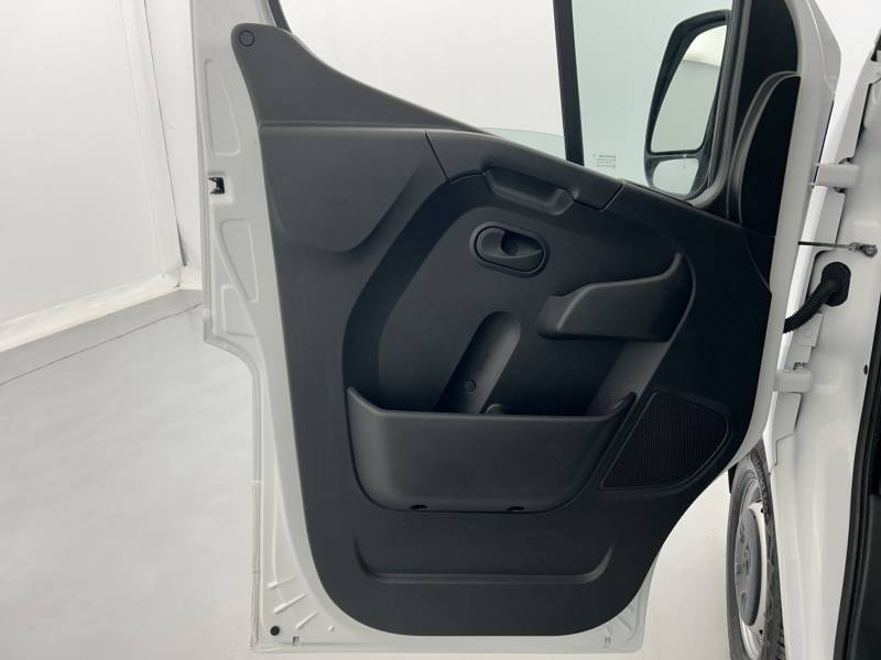 Renault Master III