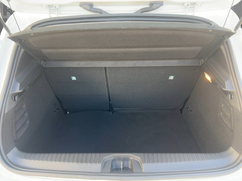 Fahrzeugabbildung Clio 1.0 SCE 65 EVOLUTION Bild 15 von 17