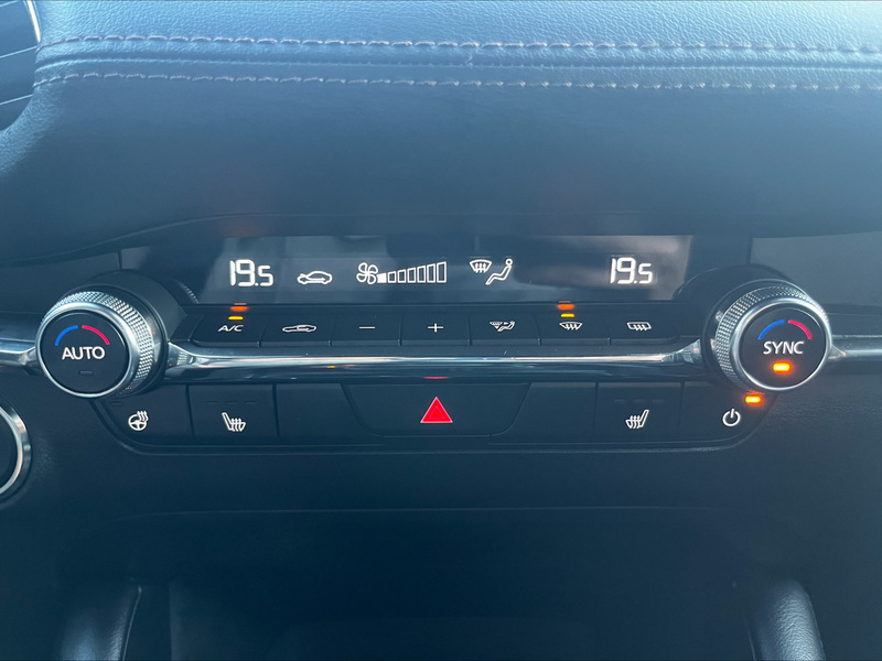 Fahrzeugabbildung 3 2.5L e-SKYACTIV G 140ps 6AT FWD Exclusive-line Bild 17 von 22