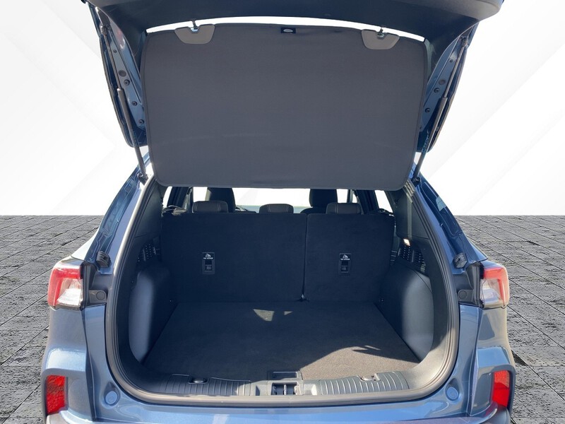 Fahrzeugabbildung Kuga TITANIUM 2.5 PHEV 225PS CVT FWD Bild 6 von 21