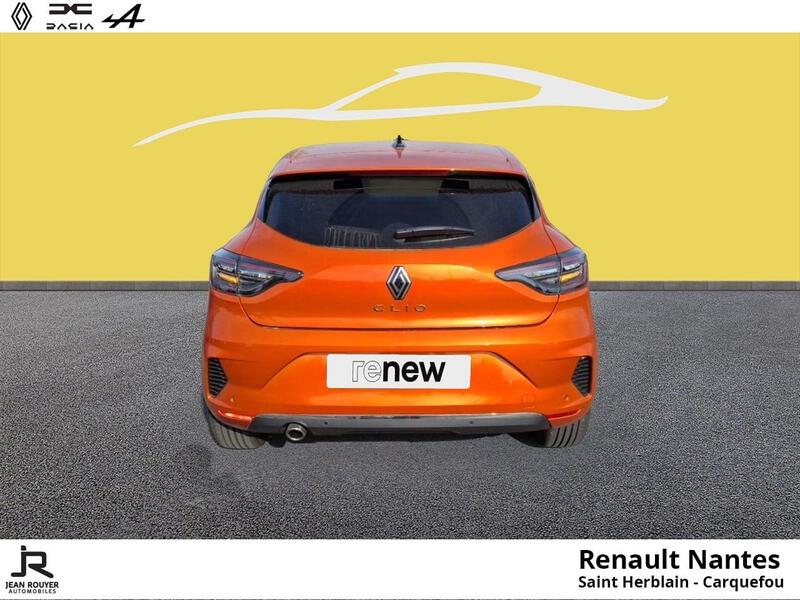 Renault Clio V