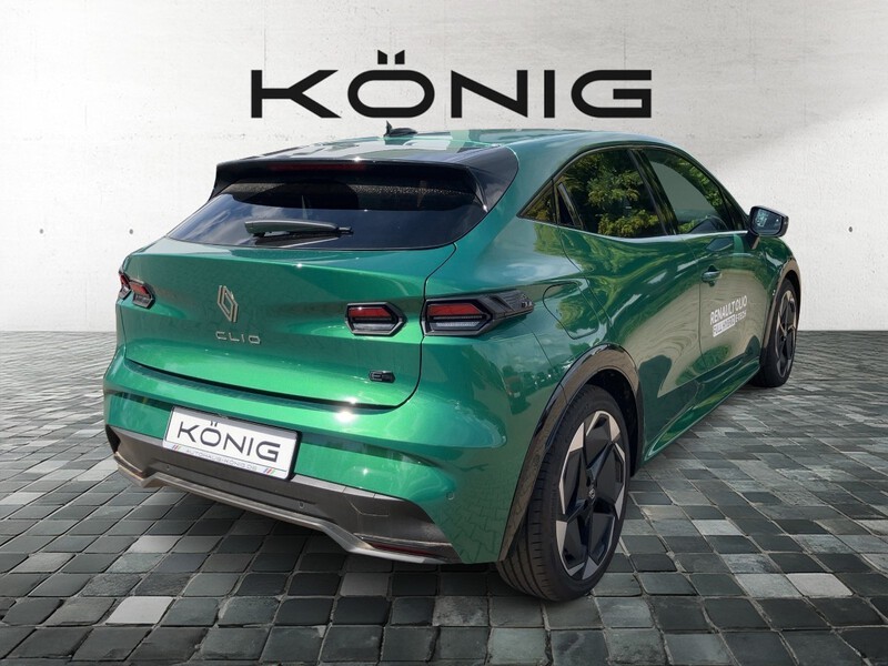 Fahrzeugabbildung Clio Techno Full Hybrid E-Tech 160 Bild 4 von 18