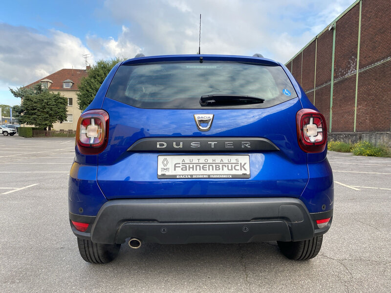 Fahrzeugabbildung Duster PDC hi Klima Sitzheizung Bild 4 von 5
