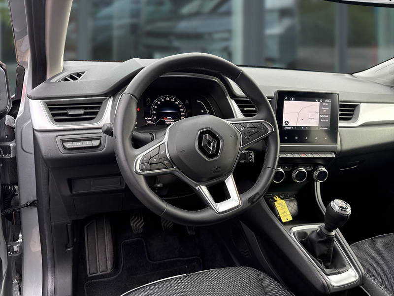 Fahrzeugabbildung Captur II Techno TCe 90 Bild 13 von 22