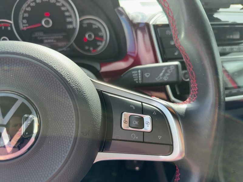Fahrzeugabbildung up! GTI Fahrassistenz Paket Bild 18 von 21
