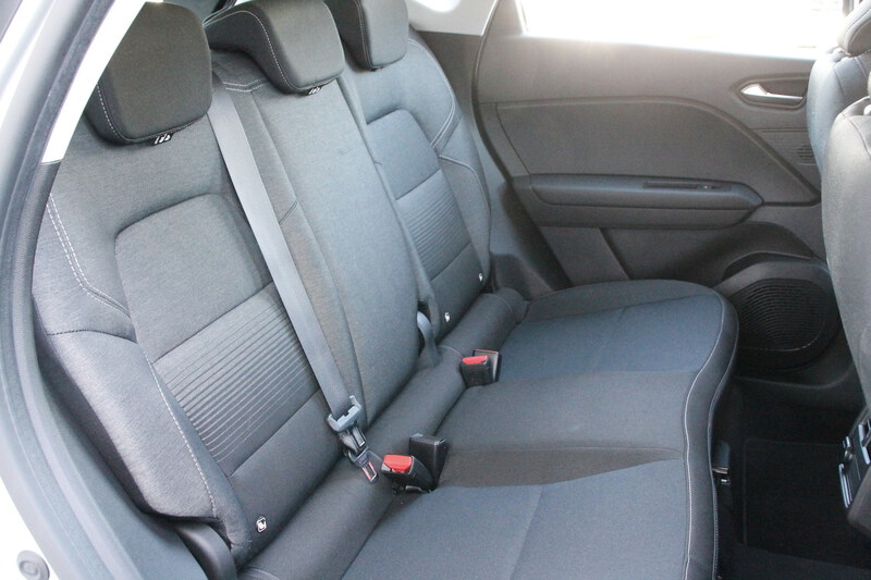 Fahrzeugabbildung Captur II ZEN TCe 90 Bild 19 von 22